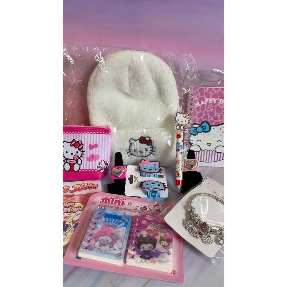 Y2K Coquette Glam Hello Kitty Accessory Bundle NEW - Picture 2 of 8